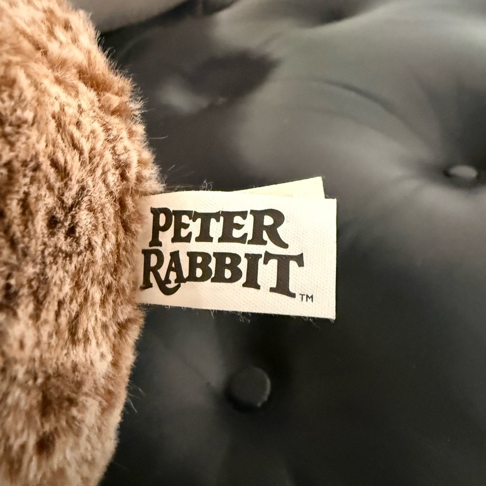 Peter Rabbit Plush Bunny Basket - Picture 7 of 9